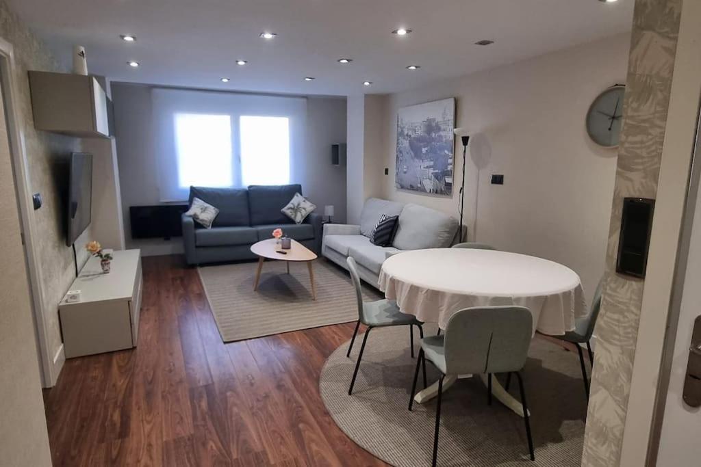 Apartamento Trellis ア・コルーニャ エクステリア 写真