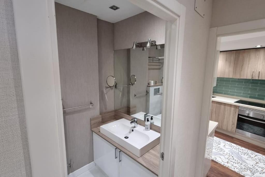 Apartamento Trellis ア・コルーニャ エクステリア 写真